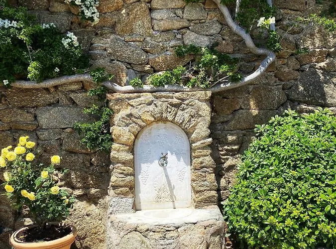 Apanema Villas, Mykonos * Tourlos